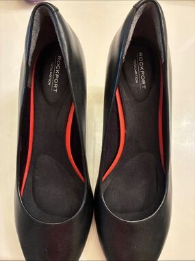 Rockport Black 3inch pumps with Red Interior Trim